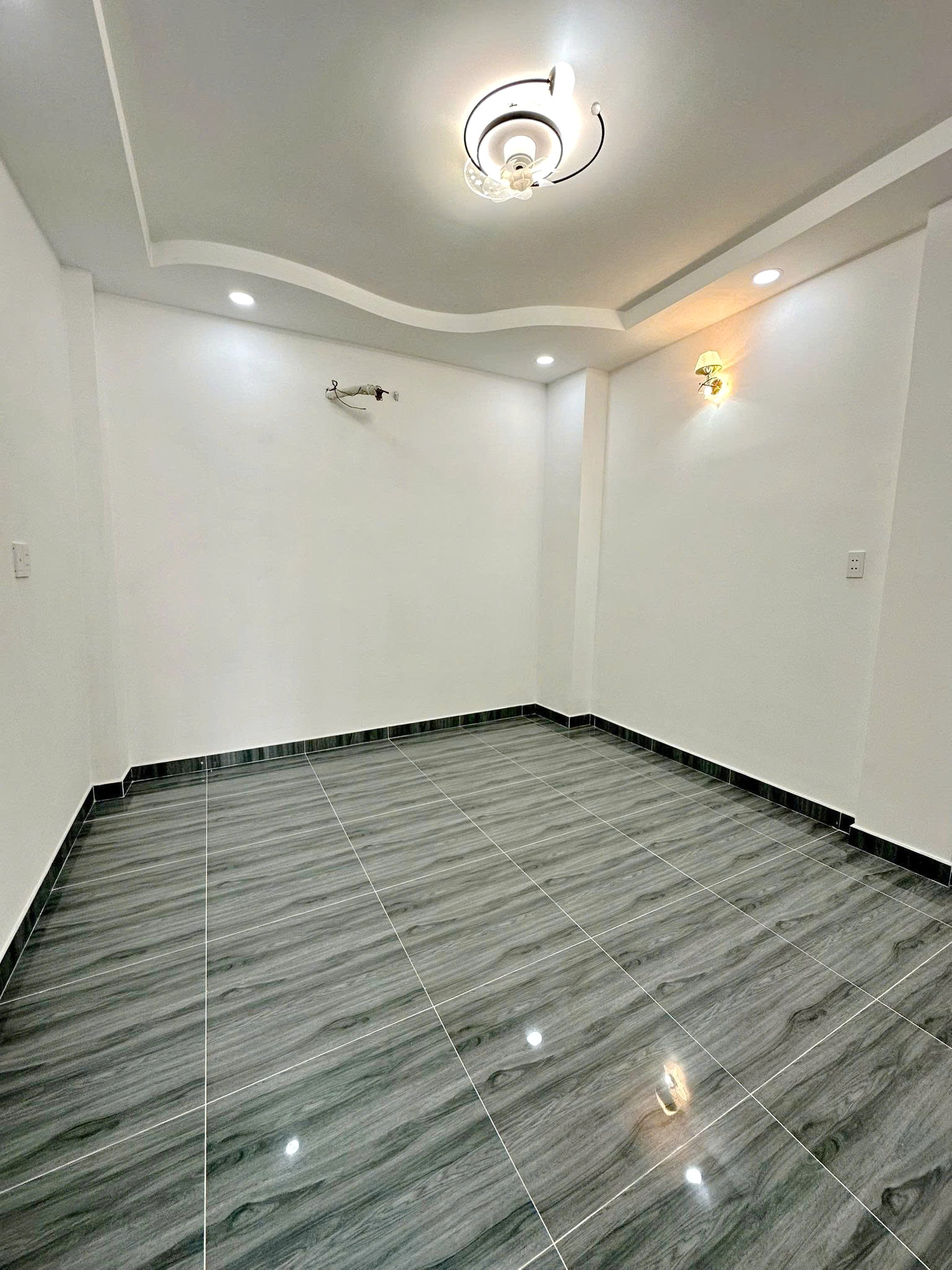 Nhà mới 1 lầu đúc/3PN hẻm 8m oto trước cửa Âu Dương Lân P3Q8 - Ảnh 4