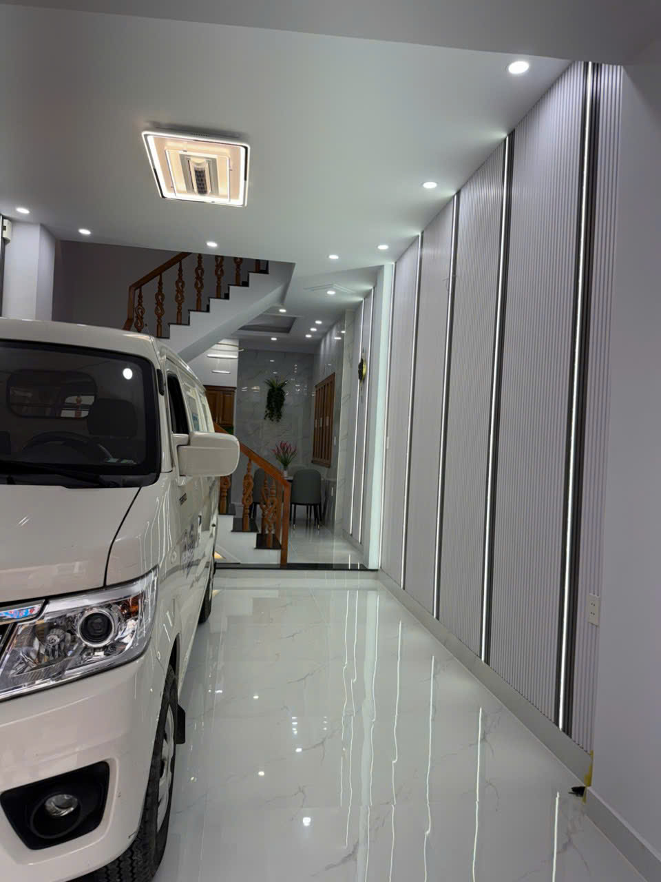 Bán nhà Gò Vấp Phan Huy Ích, hẻm xe hơi vào nhà, 4 tầng, SHR, chỉ 6 tỷ 780 TL - Ảnh 1