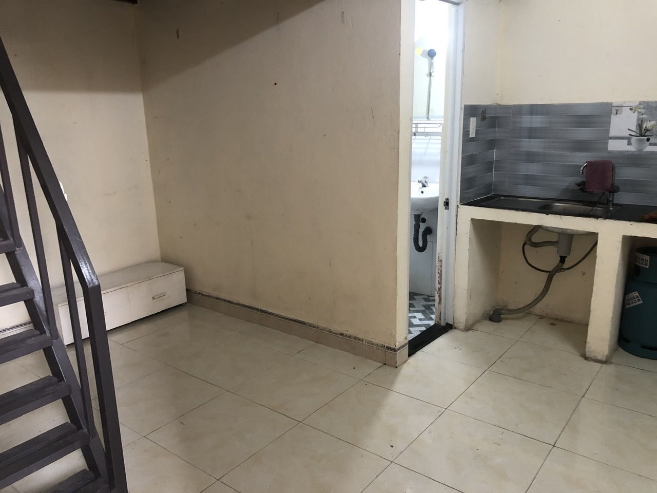 CHO THUÊ PHÒNG TRỌ ĐẦY ĐỦ TIỆN NGHI – RỘNG RÃI, THOÁNG MÁT – CHỈ CHO NỮ THUÊ - THANH KHÊ, ĐÀ NẴNG - Ảnh chính