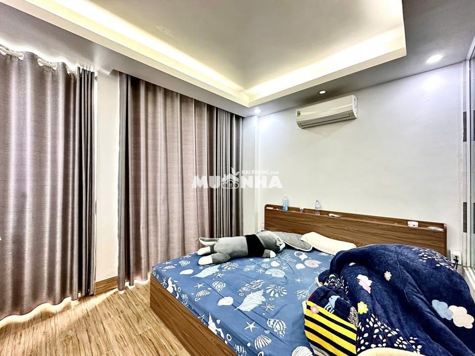 Bán nhà lô 7 Lê Hồng Phong, 40m 4 tầng, Giá 3.85 tỉ gần BigC - Ảnh 2