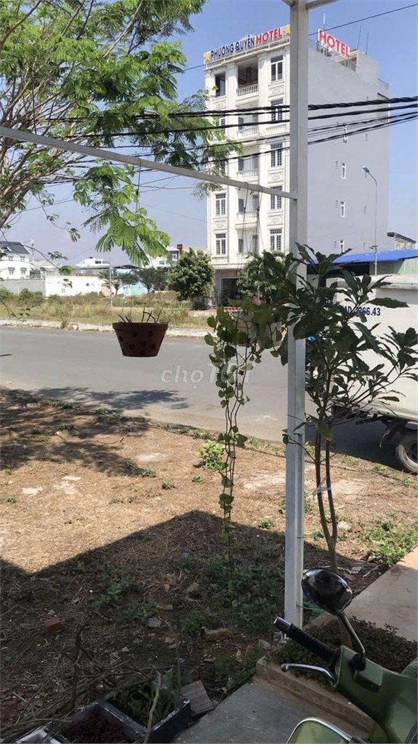 NHÀ CHÍNH CHỦ - GIÁ TỐT Cần Bán Nhanh căn nhà khu Vip thị trấn Bến Lức, huyện Bến Lức, tỉnh Long An - Ảnh 3