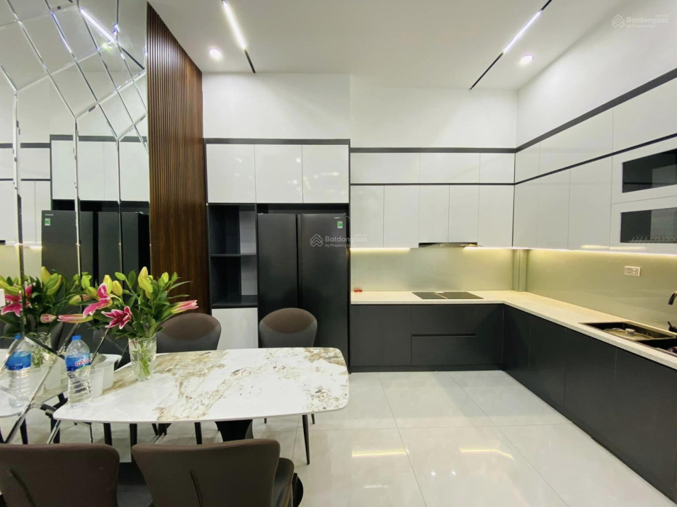 Bán nhà Bằng Liệt - Linh Đàm, 56m2 x 4 tầng, đẹp, gần đường, giá 7.9 tỷ, ngõ to, rộng - Ảnh 2