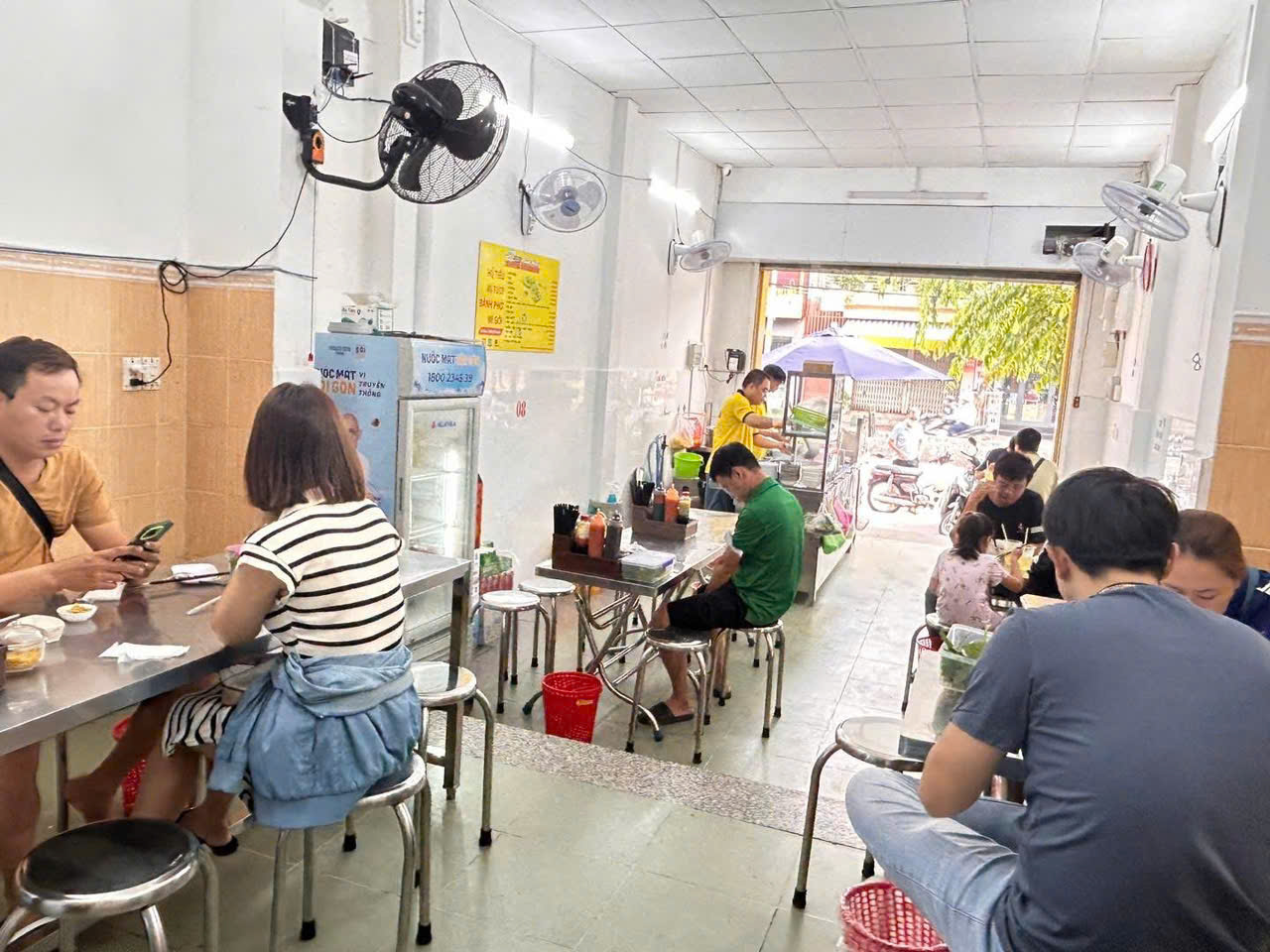 CẦN SANG NHƯỢNG QUÁN HỦ TIẾU – MẶT TIỀN PHAN VĂN HỚN, Q.12 - Ảnh 3