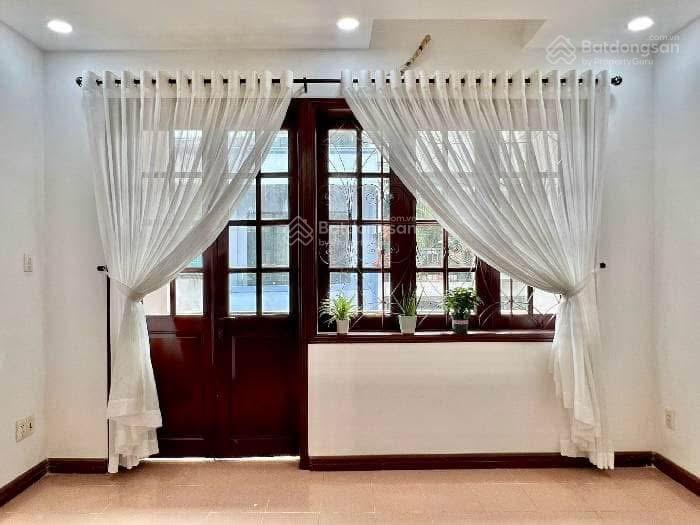 Căn hộ dịch vụ Nguyễn Văn Đậu Bình Thạnh 78m2 - xe hơi - 4 tầng 9 PN THUÊ 540tr/ năm chỉ 9,7 tỉ Tl - Ảnh 2