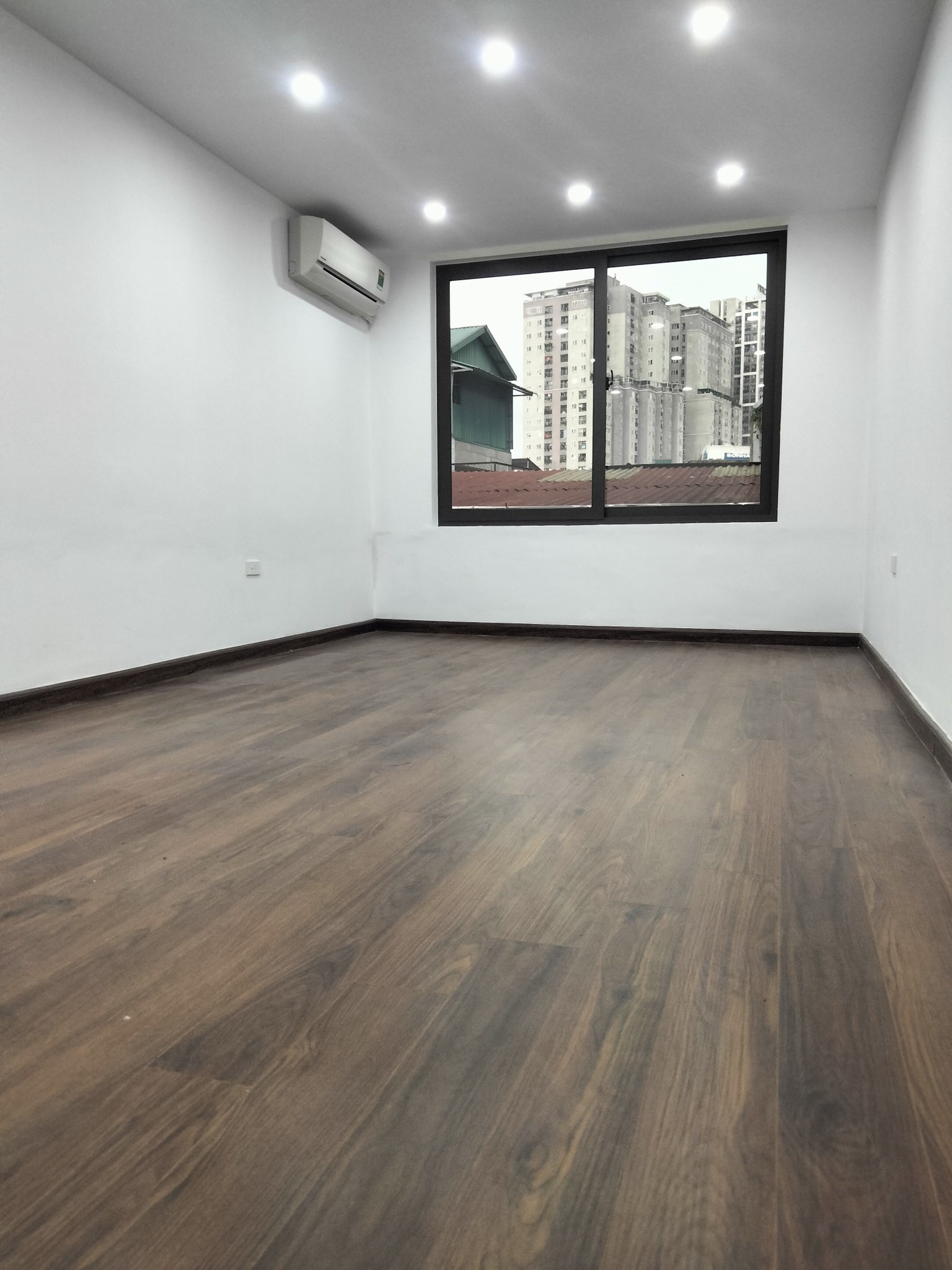 BÁN NHÀ 30 5 3.5 6.85 TỶ, KHƯƠNG TRUNG - THANH XUÂN - Ảnh 2