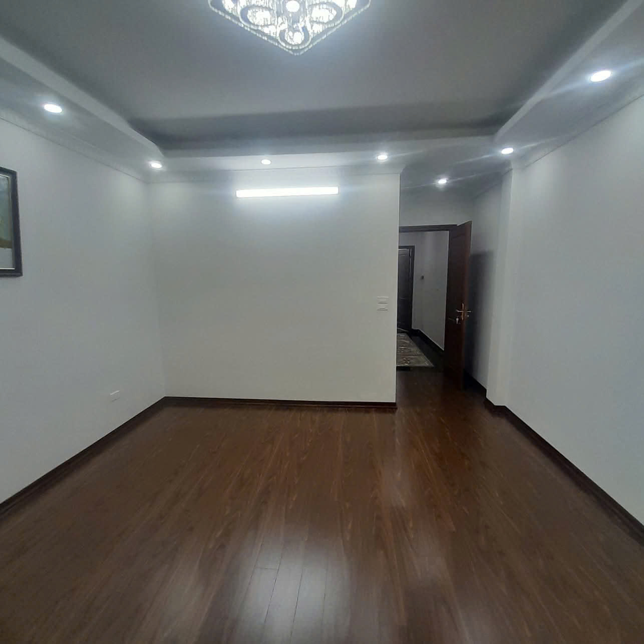 Bán Nhà Đường Giải Phóng Hoàng Mai - Nhà xây mới thuộc khu phân lô - ô tô tránh nhau - Ảnh 4