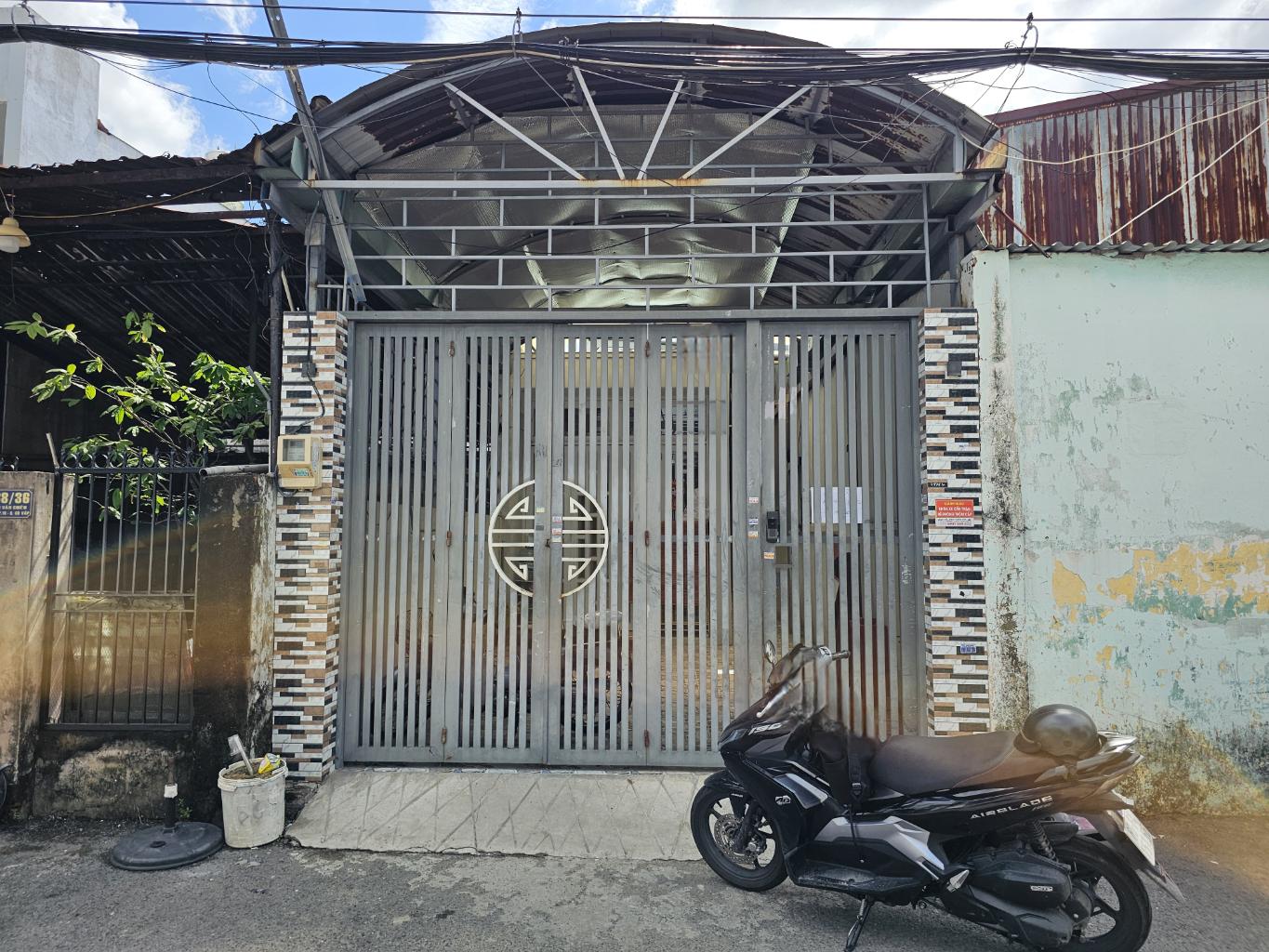NHÀ BÁN PHẠM VĂN CHIÊU P16 GV - GẦN THỐNG NHẤT & LÊ VĂN THỌ - HẺM 5M - DT 120M² - DÒNG TIỀN 22TR/TH CHỈ 7.X TỶ - Ảnh 1