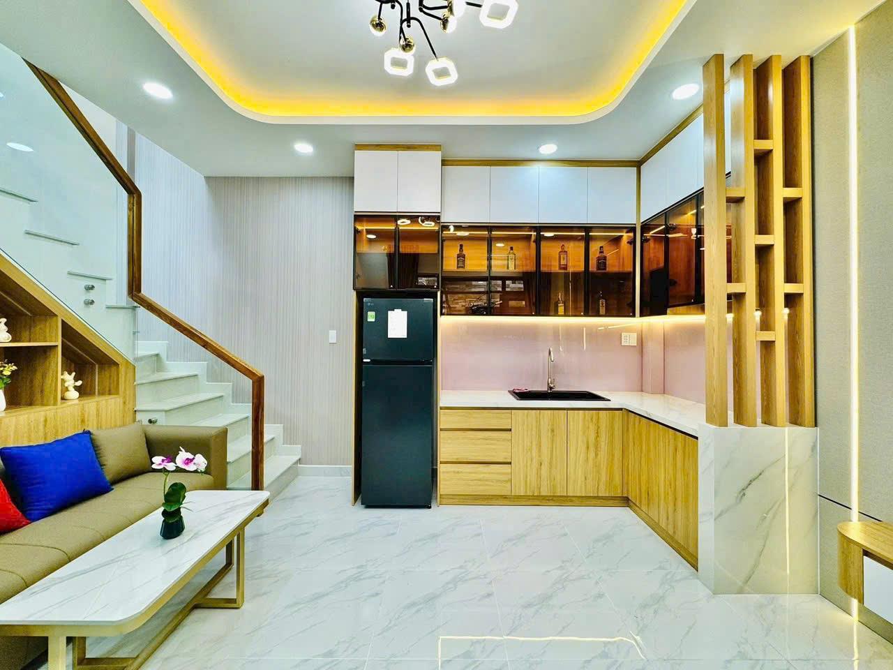 --Bán nhà hẻm Lạc Long Quân, phường 8, Tân Bình (4,3x11) hơn 6 tỷ - Ảnh 1