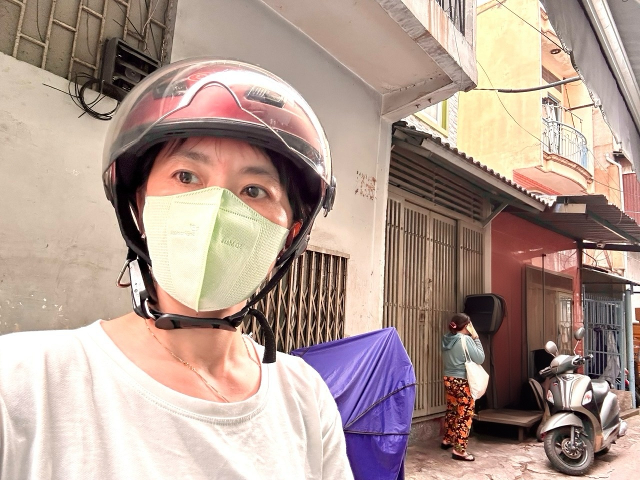 BÁN NHÀ ĐƯỜNG HOÀNG DIỆU- GẦN SIÊU THỊ , TRƯỜNG ĐẠI HỌC LUẬT NGUYỄN TÂT THÀNH  QUA Q1 CHỈ 3 PHÚT. - Ảnh chính