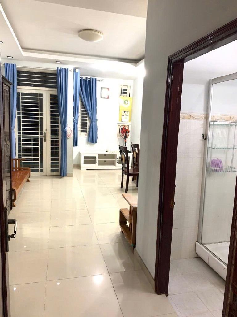 HIẾM CÓ NHÀ 4 TÀNG VỚI DIỆN TÍCH LÓN VÀ CHIỀU DÀI KHỦNG- NGAY TRUNG TẦM QUẬN 4- GÀN CHỢ THÔNG RA - Ảnh 3