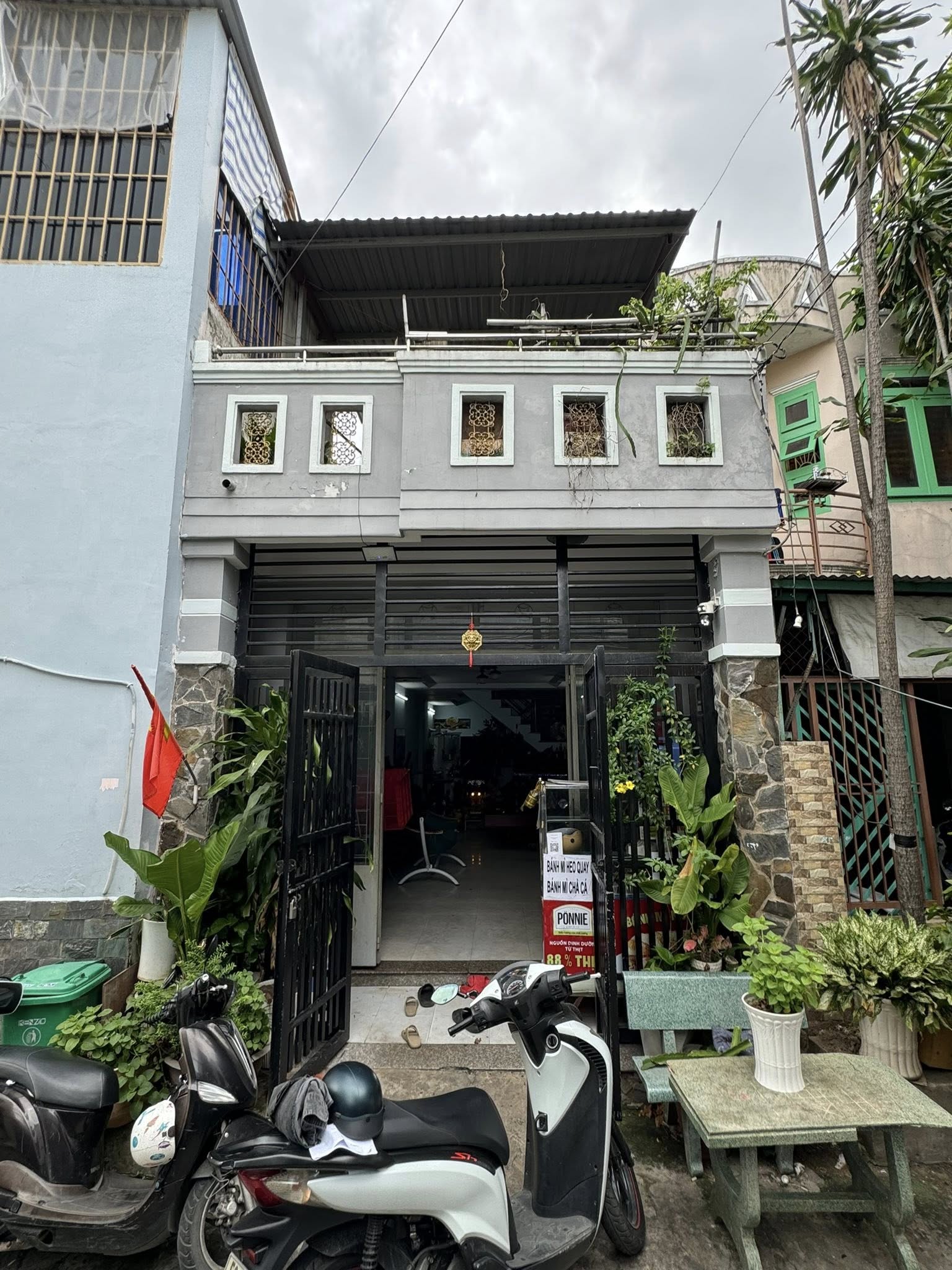 Bán nhà 60/ đường số 4 - Gò Xoài. Bình hưng hoà A. Q BTDT: 4 x 16. 1 lầu 2PN+1P thờ + ST Giá: 5.5 - Ảnh chính