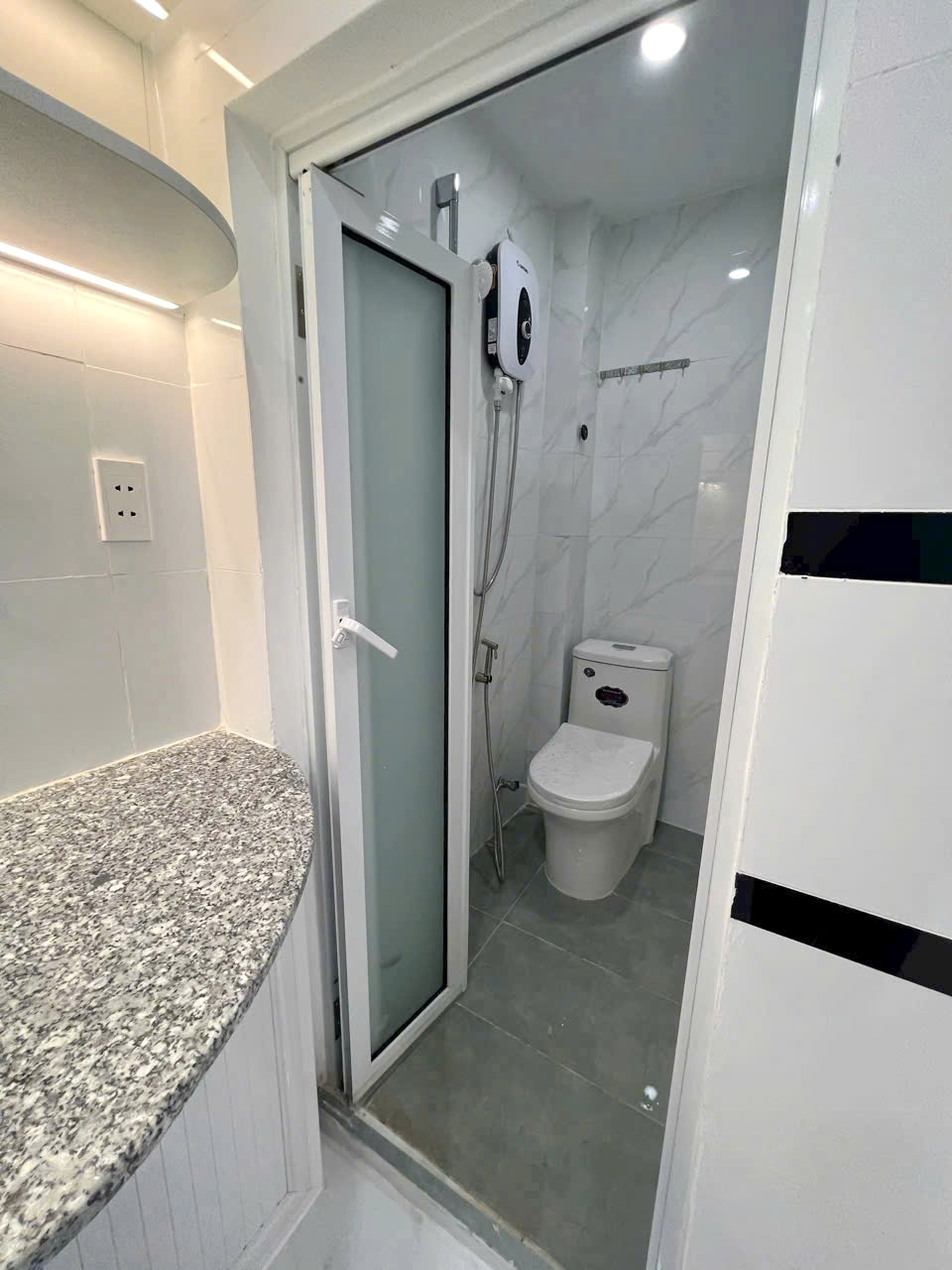 Nhà 3 tầng mới, nở hậu đường Âu Dương Lân P3 Q8. Giá 2,38 tỷ TL - Ảnh 3