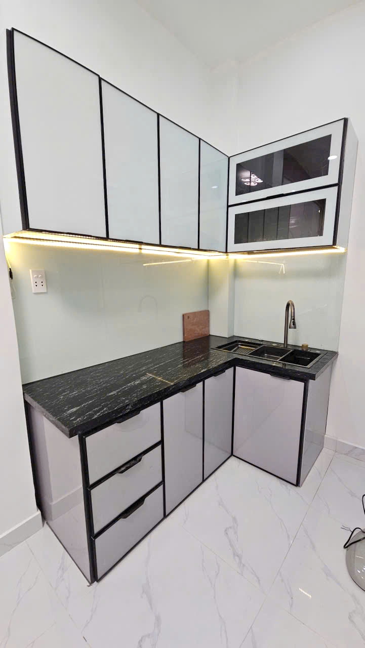 Nhà 2 tầng mới, nở hậu sát hẻm ôtô Hưng Phú P10.Q8. Giá 2,78 tỷ bớt lộc - Ảnh 3