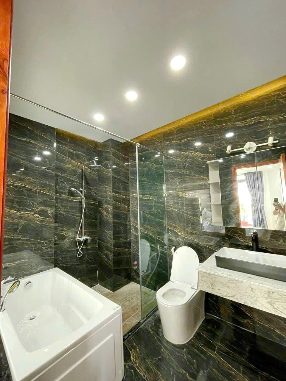 Bán khách sạn góc 5 tầng 2 mặt tiền đường số 23 P10Q6 - Ảnh 4