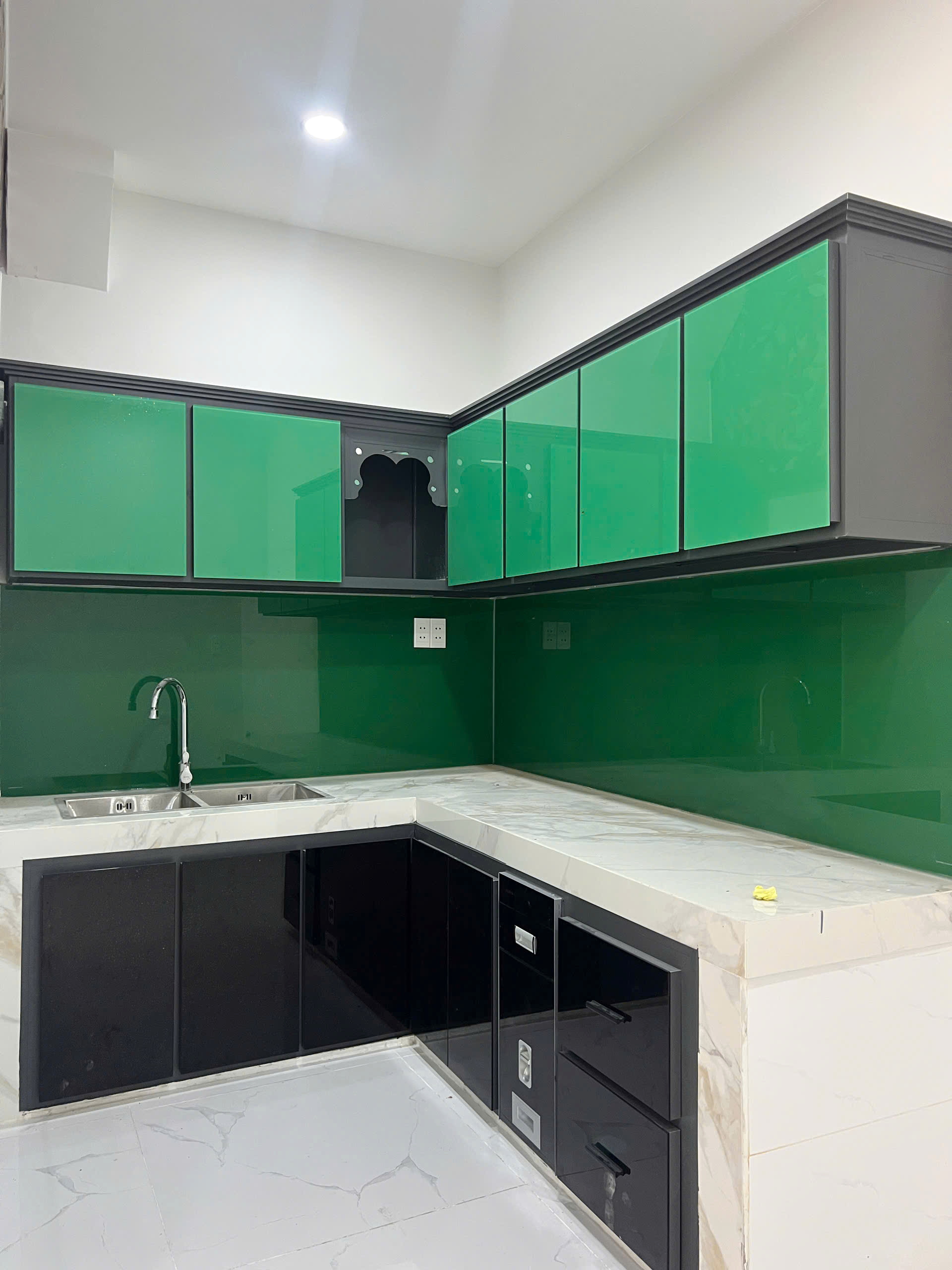 Nhà 4 tầng (4.2x12m) hẻm xe hơi tới nhà gần đường Âu Dương Lân, P3 Q8 giá 6.6 tỷ - Ảnh 1