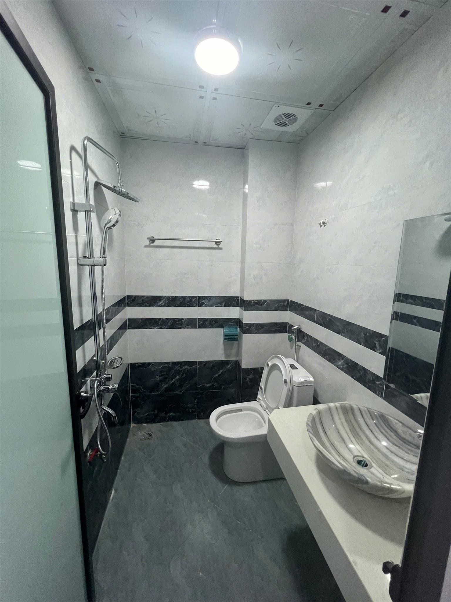 Bán nhà 40m², 5 tầng, lô góc, Tả Thanh Oai - Thanh Trì - 3.5 tỷ 0815314444 - Ảnh 1