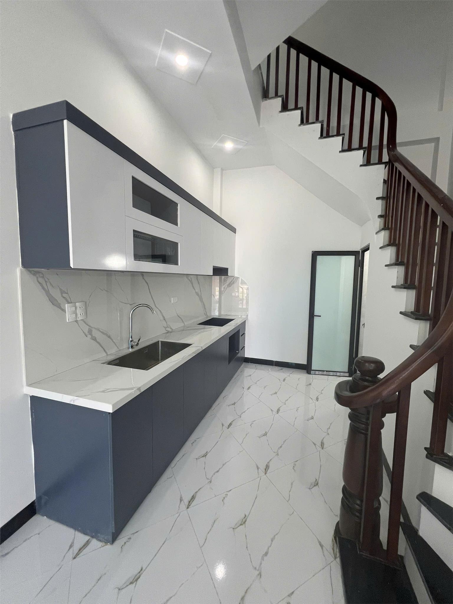 Bán nhà 40m², 5 tầng, lô góc, Tả Thanh Oai - Thanh Trì - 3.5 tỷ 0815314444 - Ảnh 2
