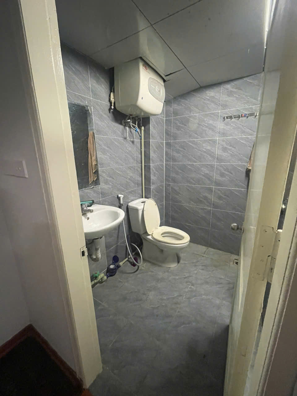 CHO THUÊ PHÒNG TRỌ KHÉP KÍN 45M2 TẠI YÊN PHỤ, TÂY HỒ, HÀ NỘI - Ảnh 4