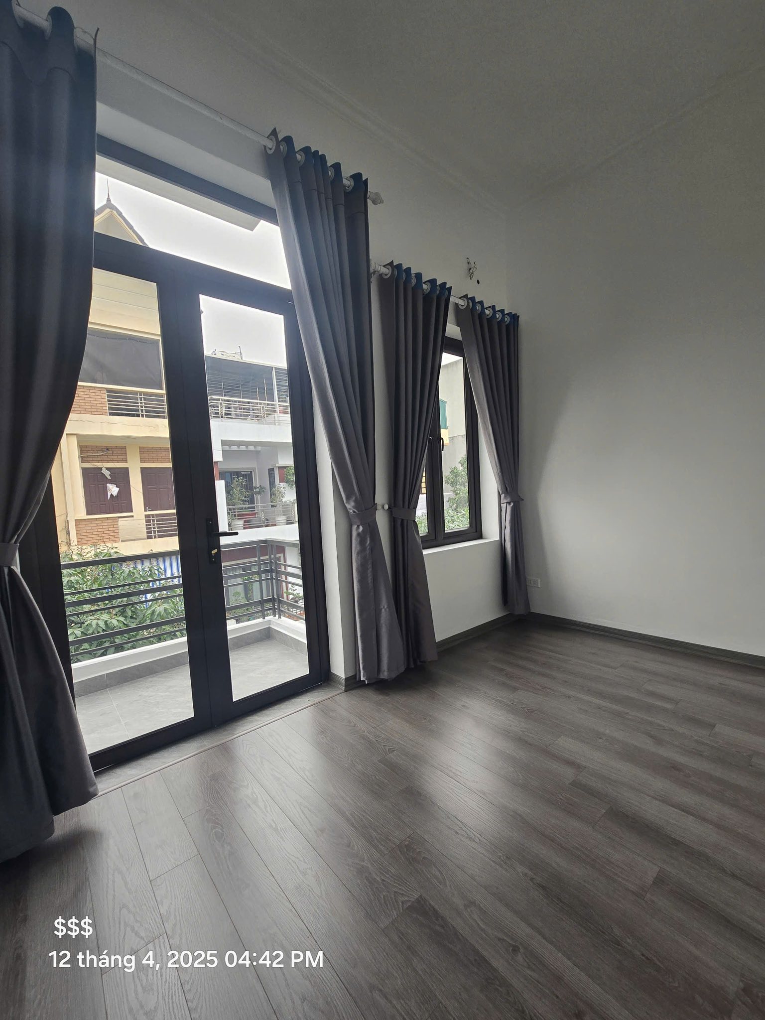 Bán nhà 3 tầng KĐT Vạn Phúc, ph Thanh Bình, TP Hải Dương, 76m2, mt 4m, 3 ngủ, 3 vs, 5.68 tỷ - Ảnh 3