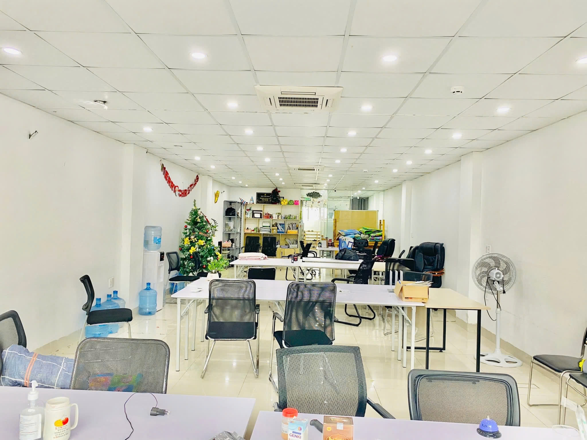 BÁN TÒA NHÀ MẶT PHỐ THỤY KHUÊ - 158M x 8T THANG MÁY - CÓ HẦM - DÒNG TIỀN 3.6 TỶ/NĂM - Ảnh 2