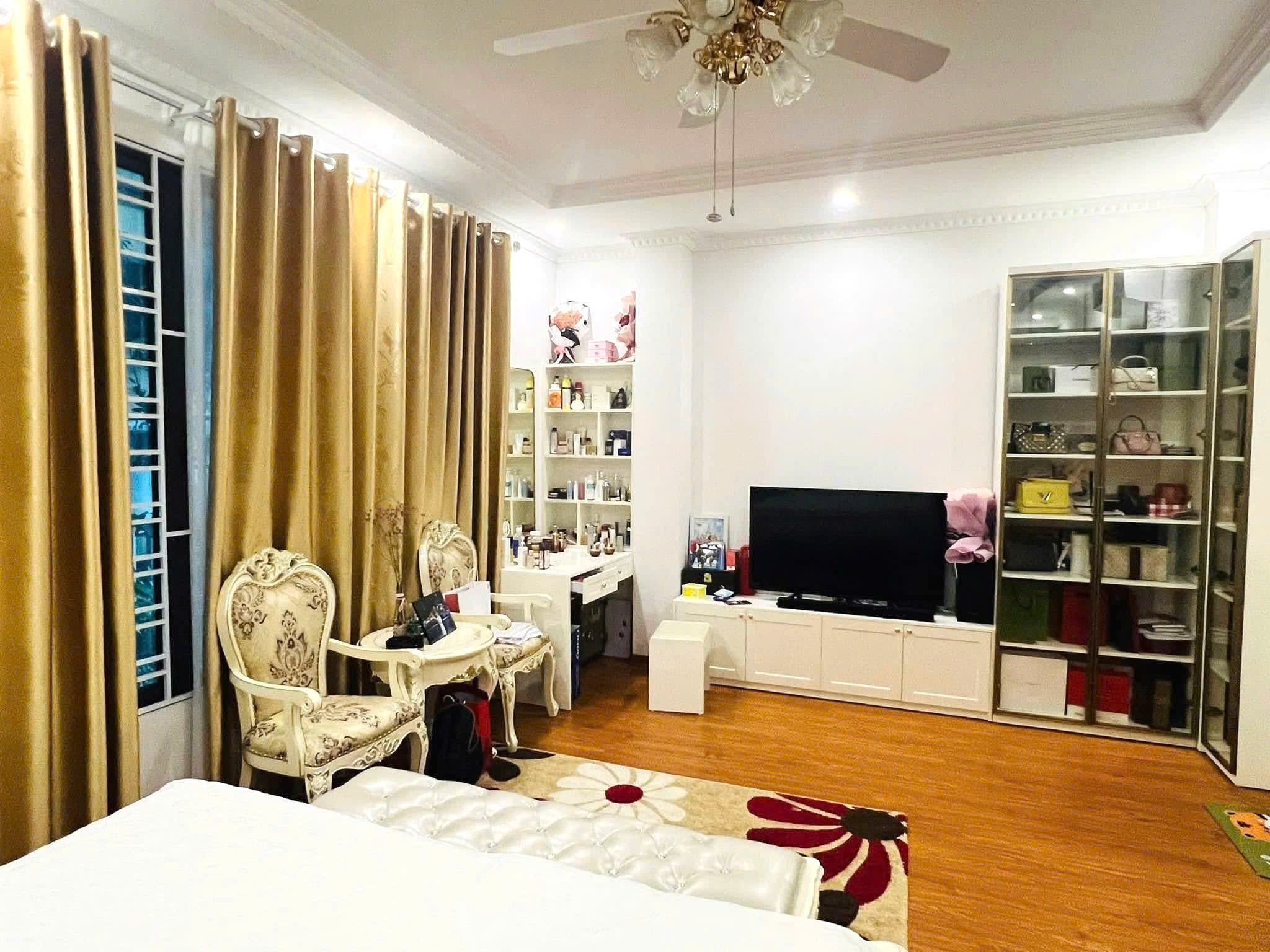 BÁN NHÀ TÂY SƠN ĐỐNG ĐA, Ô TÔ ĐẬU CỬA, NGÕ THÔNG, KINH DOANH SẦM UẤT, 20M RA PHỐ, 47M, 3 TẦNG, 12.5 TỶ - Ảnh chính