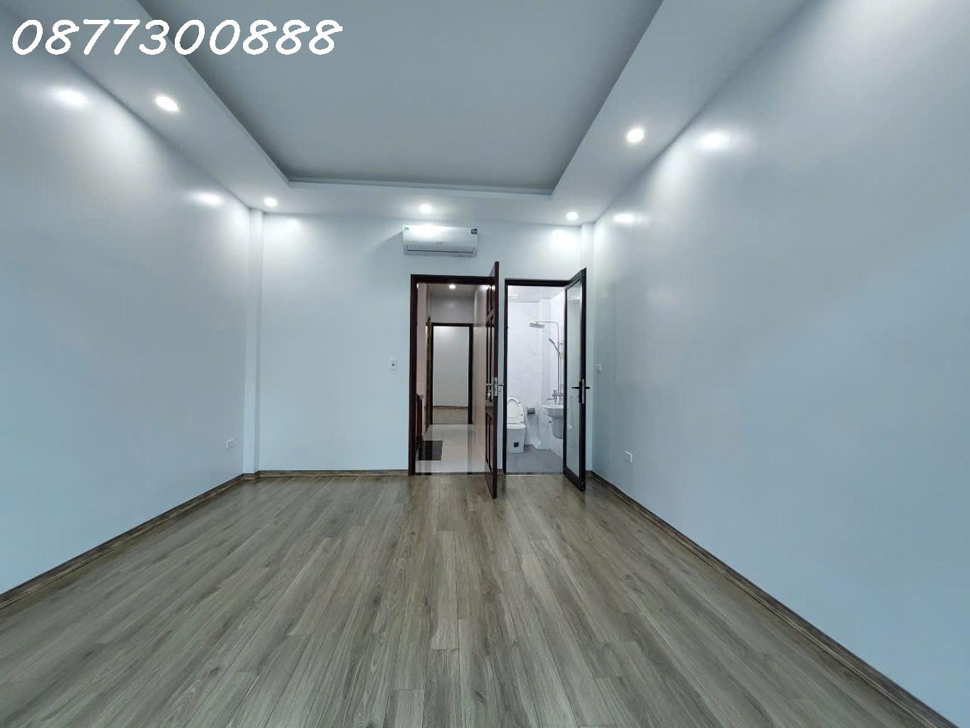 NHÀ LA KHÊ 7 TỶ 45M, NGÕ THÔNG, OTO, THANG MÁY NHẬP KHẨU - Ảnh 2