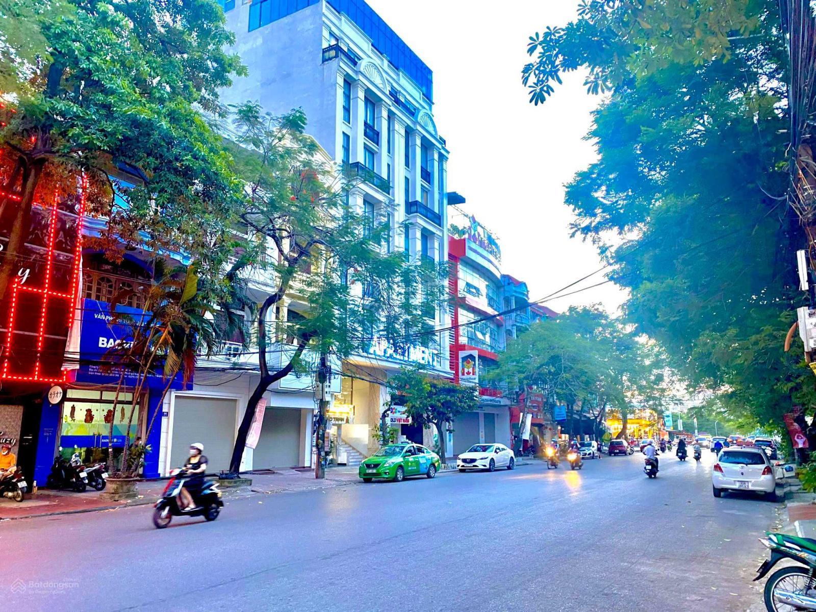 Bán nhà Văn Cao, Ba Đình, ngõ nông 37m2, 2 tầng, Mt 5.2m, chỉ 10.6 tỷ - Ảnh chính