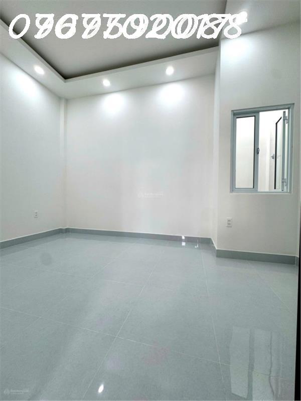 BÁN NHÀ MỚI HXH VƯỜN LÀI, PHÚ THỌ HÒA, TP – 6 TỶ – SHR – 4.6 X 8.9M2 – 2 PN - Ảnh 1
