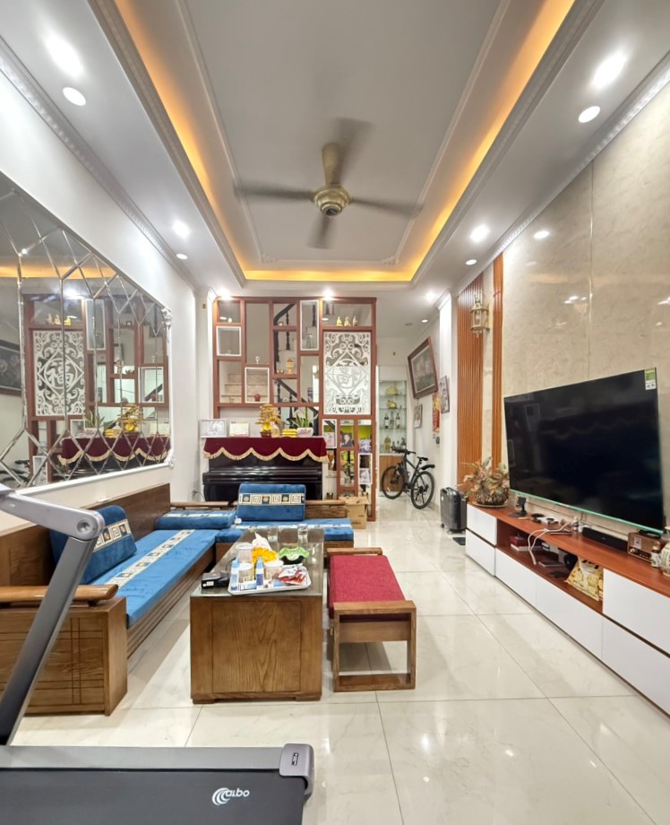 Bán nhà Nguyễn Viết Xuân, Thanh Xuân, 16m ô tô tránh, phân lô quân đội, 45m2, 11.5 tỷ - Ảnh chính