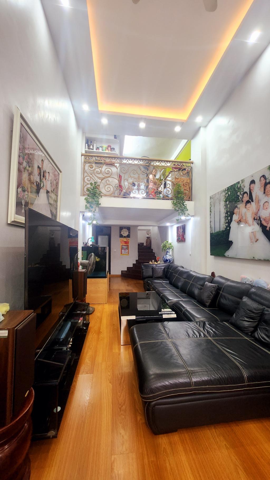 h doanh đỉnh, mặt phố Trương Công Định, vỉa hè rộng, ô tô đỗ trước cửa nhà, - Ảnh 1