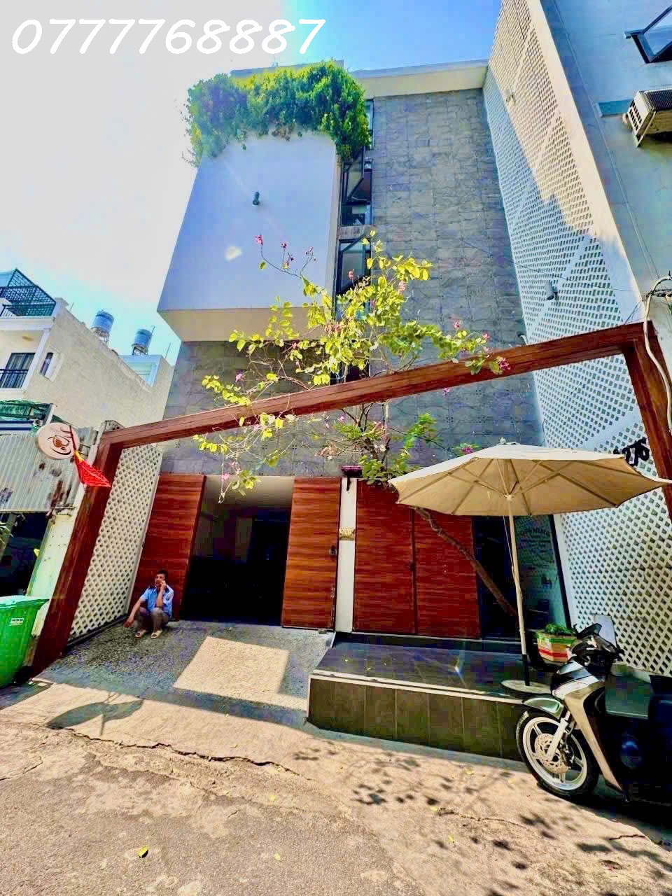 Bán Toà Nhà KS Hẻm oto Bùi Thị Xuân, Quận 1 Ngang 8m, 19P - Ảnh chính