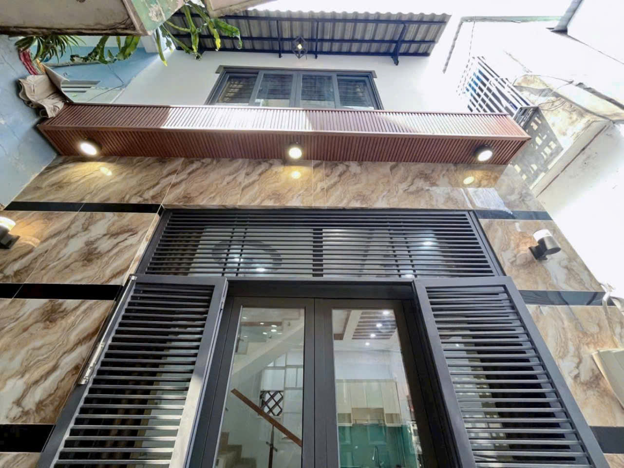 BÁN NHÀ 3 TỶ TRUNG TÂM QUẬN GÒ VẤP NGANG 6M - Ảnh chính