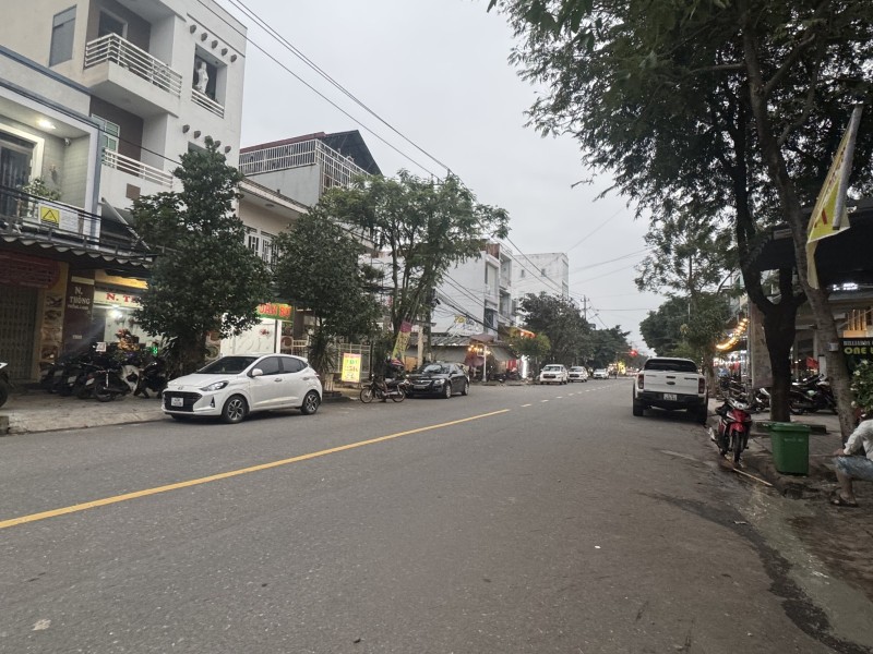 ► Nhà Kiệt 4m sát MT Lê Duẩn, 128m2, ngang 5.5m, 3 tầng, 7.5 tỷ - Ảnh 2
