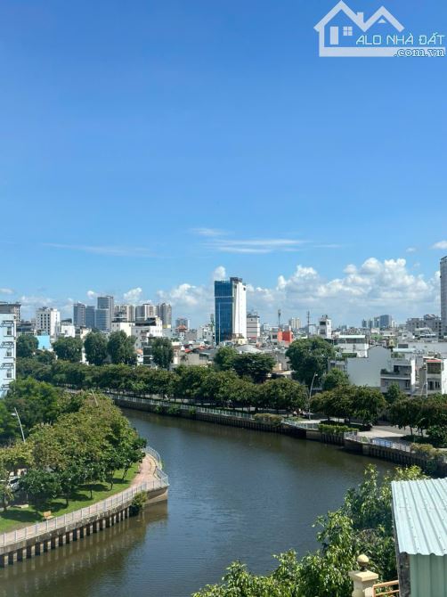 Bán Đất Vàng MT Hoàng Sa, phường 9, Quận 3 - DT: 21m x 46m - CN: 814m2 - Giá: 320 Tỷ - Ảnh chính
