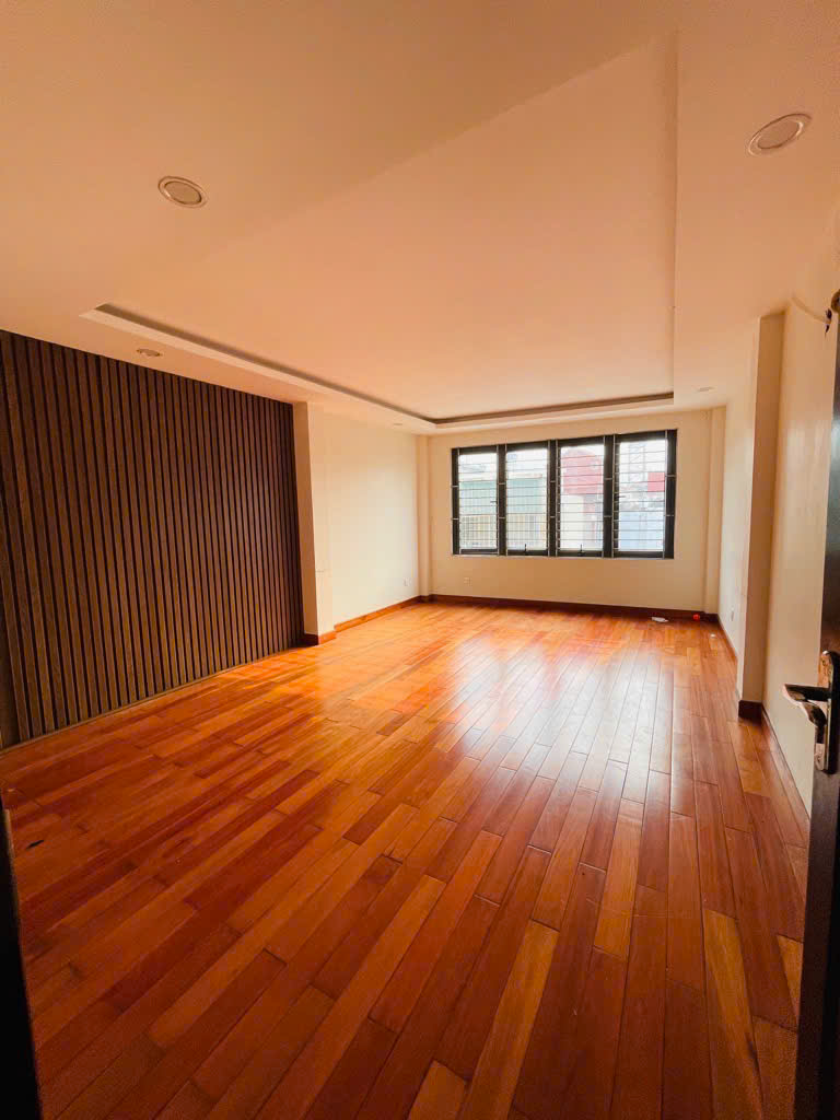 Em bán nhà riêng 7 tầng cực đẹp phố Trương Định,Q. Hoàng Mai, ô tô đỗ cửa, 68m2, 15 tỷ 300 - Ảnh 2