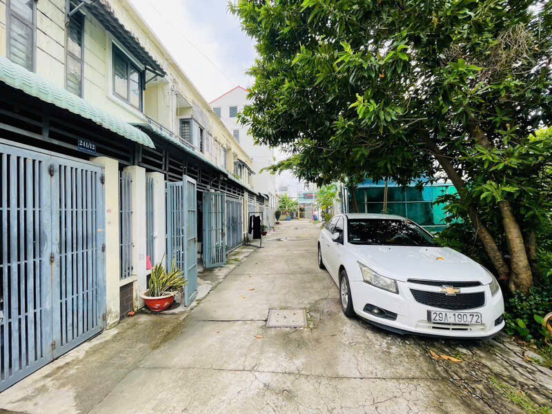 🌈BÁN NHÀ ĐẸP NGANG KHỦNG 6,4m  - 2 TẦNG HXH Thạnh Lộc 15 Quận 12 CHỈ 5,2 còn bớt<br><br>✅Diện tích ngang - Ảnh chính