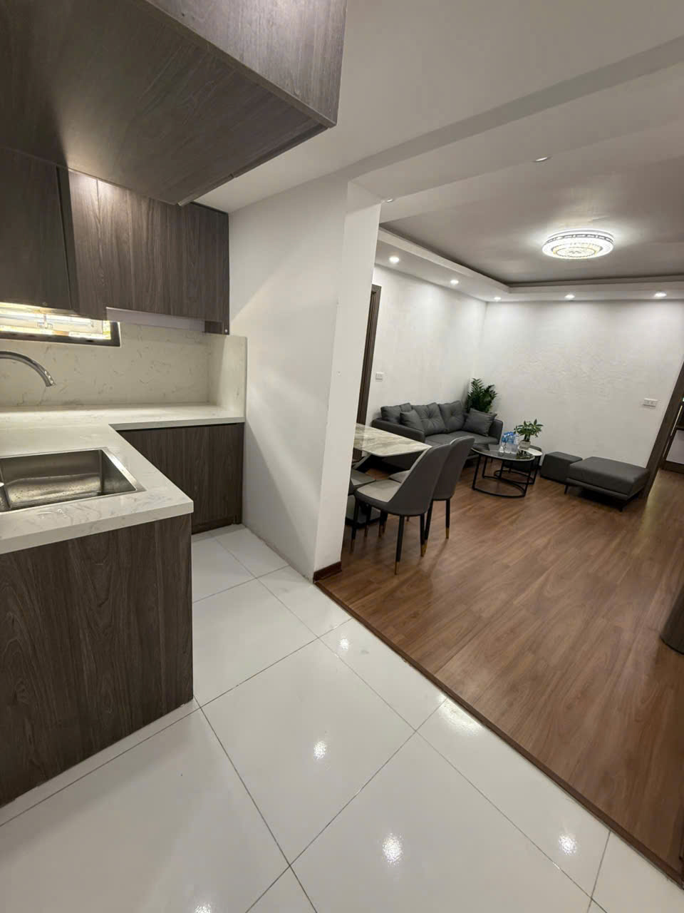 Bán căn hộ tập thể ngõ Hòa Bình 7 - Minh Khai,  Hai Bà Trưng 70m, 3 ngủ giá 3.65 tỷ - Ảnh 2