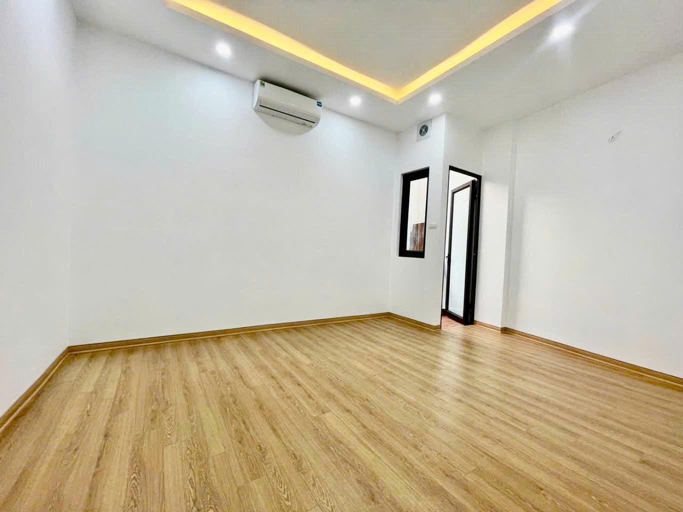 55m2 chỉ 7.99 tỷ Bán nhà Thanh Xuân, Nhà Đẹp, 15m Ô tô, vị trí cực đẹp, 3 ngủ ở ngay - Ảnh chính