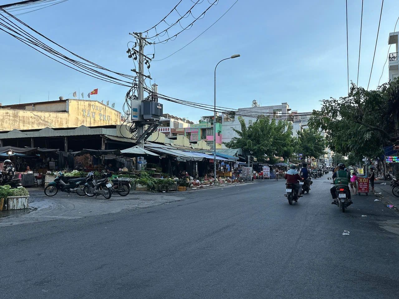 NGỘP BANK nhà MTKD Nguyễn Sỹ Sách ngang 6M 118m2 5 lầu KD đỉnh ngay chợ Tân Trụ 18.X tỷ. - Ảnh 1