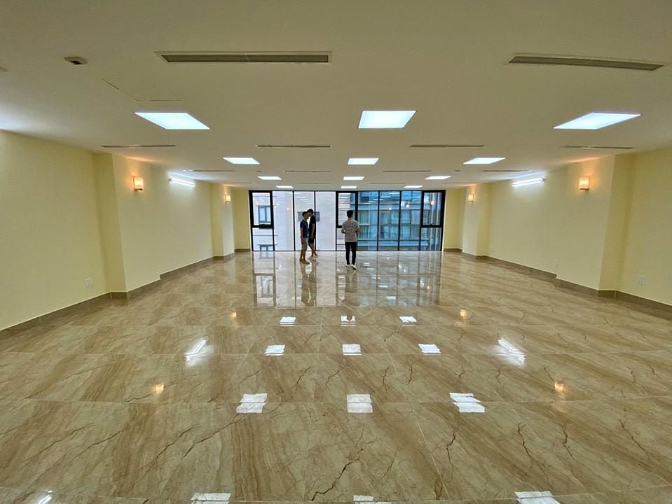 BÁN GẤP NHÀ MẶT PHỐ KHUẤT DUY TIẾN, LÔ GÓC, VỈA HÈ_DT 60M2, 6 TẦNG, MT 14M, 24.5 TỶ - Ảnh 3