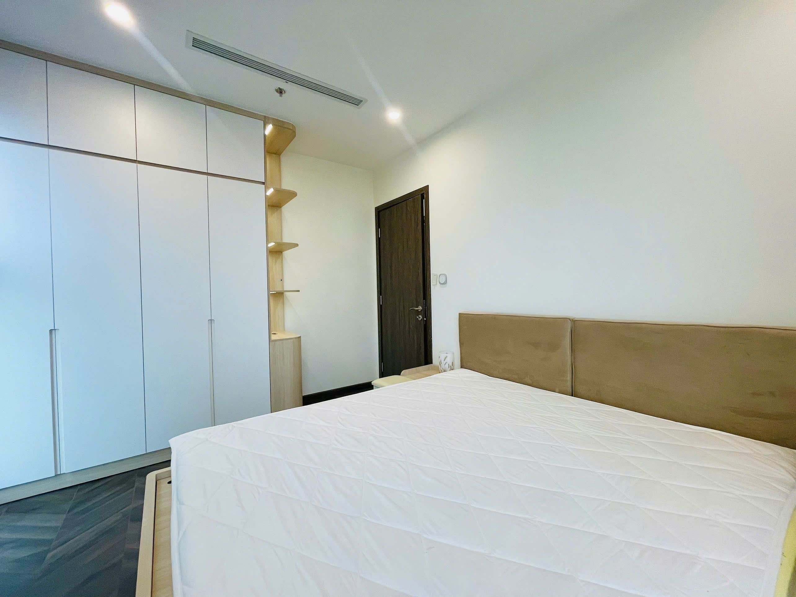 Cho Thuê Căn Hộ 2 Phòng Ngủ Full Nội Thất – Chỉ 16 Triệu/Tháng Tại Vinhomes Grand Park, Quận 9 - Ảnh 1