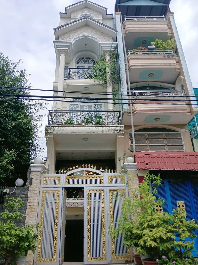 BẦN NHÀ 4 TẦNG - MẶT TIỀN KHU BÌNH PHÚ 1 - QUẬN 6 - 4 X 26M - CHỈ 15.3 TỈ - Ảnh chính