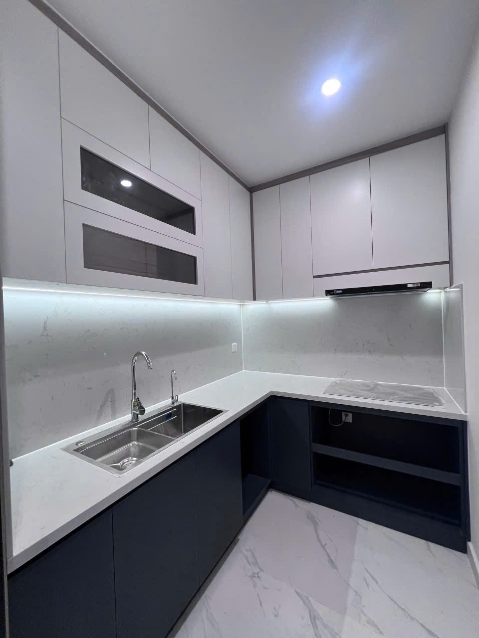CHO THUÊ CĂN HỘ 2 PHÒNG NGỦ FULL NỘI THẤT TẠI VINHOMES GRAND PARK – GIÁ CHỈ 12 TRIỆU/THÁNG - Ảnh 2