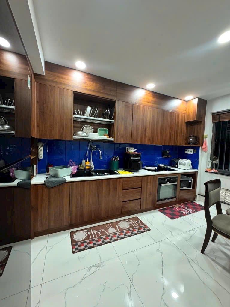 ** Chỉ  9Tỷ Nhình_ NHÀ HẺM XH-4 TẦNG, GẦN MT NGUYỄN KIM Q10-<br>CN 47M2 - Ảnh 4