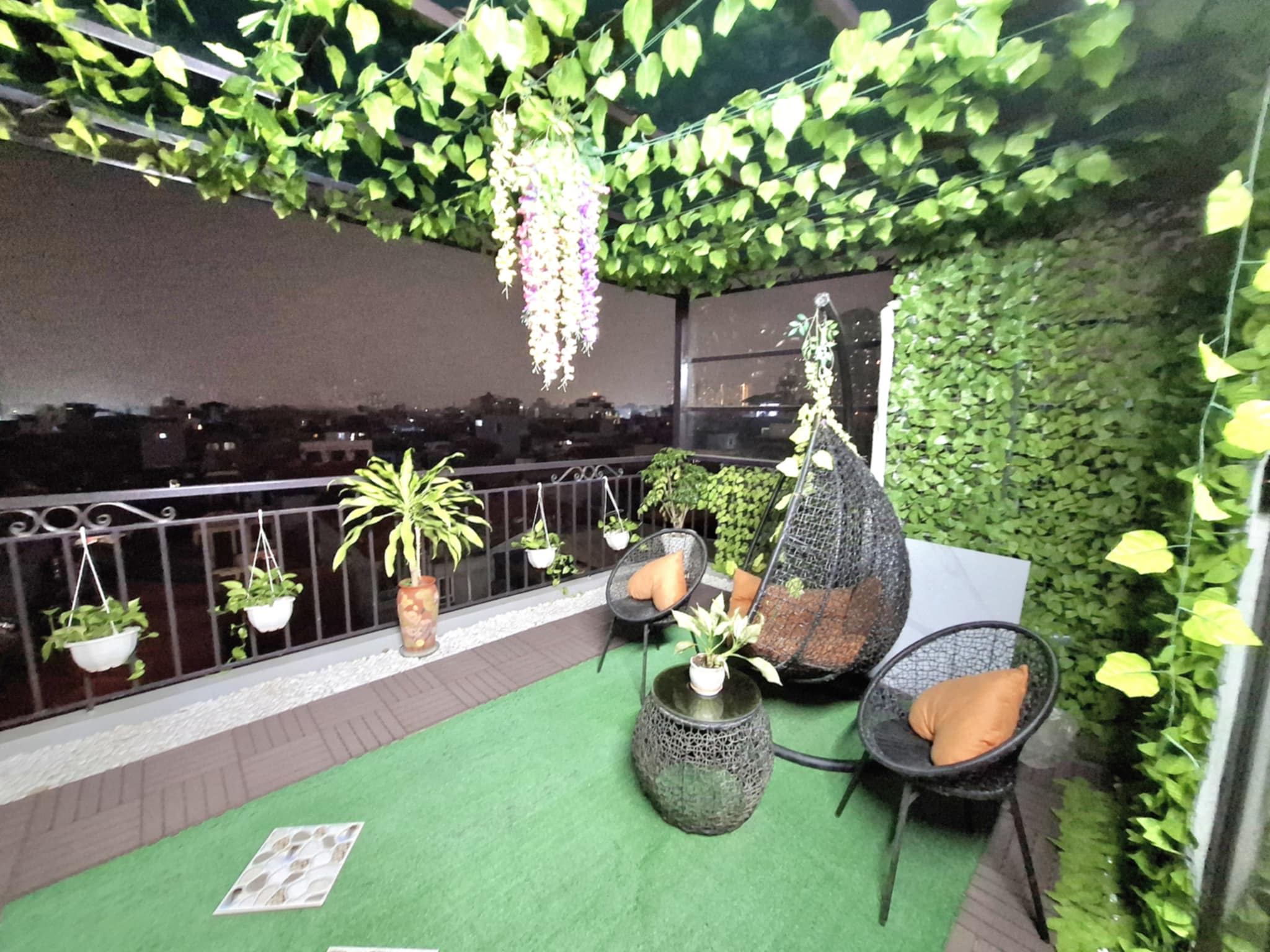 Vương Thừa Vũ 47m, ánh sáng thanh tịnh, gió lành hội tụ, long mạch tụ thủy - Ảnh chính