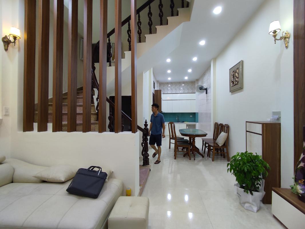 Bán nhà Nguyễn Chính, Hoàng Mai, 15m ra phố, ô tô gần nhà, 41m2, 7.6 tỷ - Ảnh 1