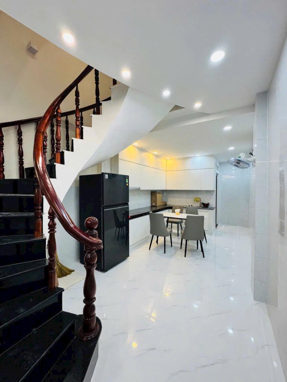 QUẬN 5) Nhà HXH 6m Gần Mặt Tiền Nguyễn Trãi Mới Đẹp 5Tầng 5PN - Ảnh 2
