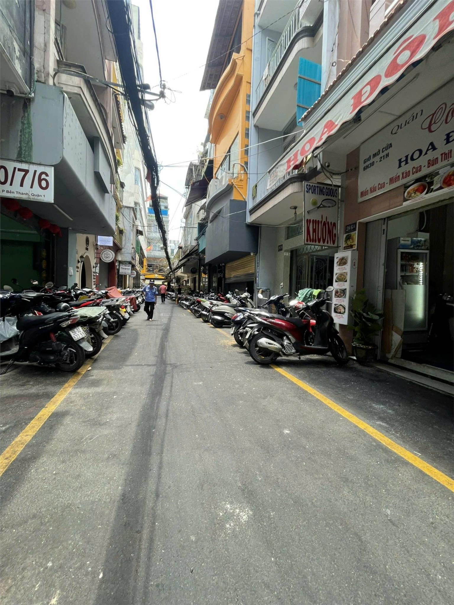BÁN NHÀ MẶT TIỀN TÔN THẤT TÙNG, Q.1 VỊ TRÍ KINH DOANH ĐẮT ĐỊA CHỈ 25 TỶ TL - Ảnh 1