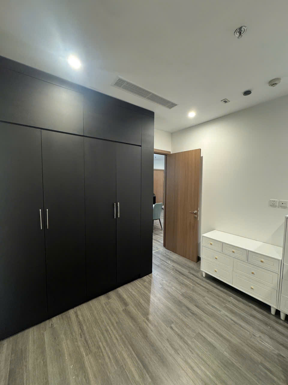 CHÍNH CHỦ CẦN BÁN CĂN 2PN+1 TÒA R1.02 – VINHOMES OCEAN PARK, GIA LÂM - Ảnh 2