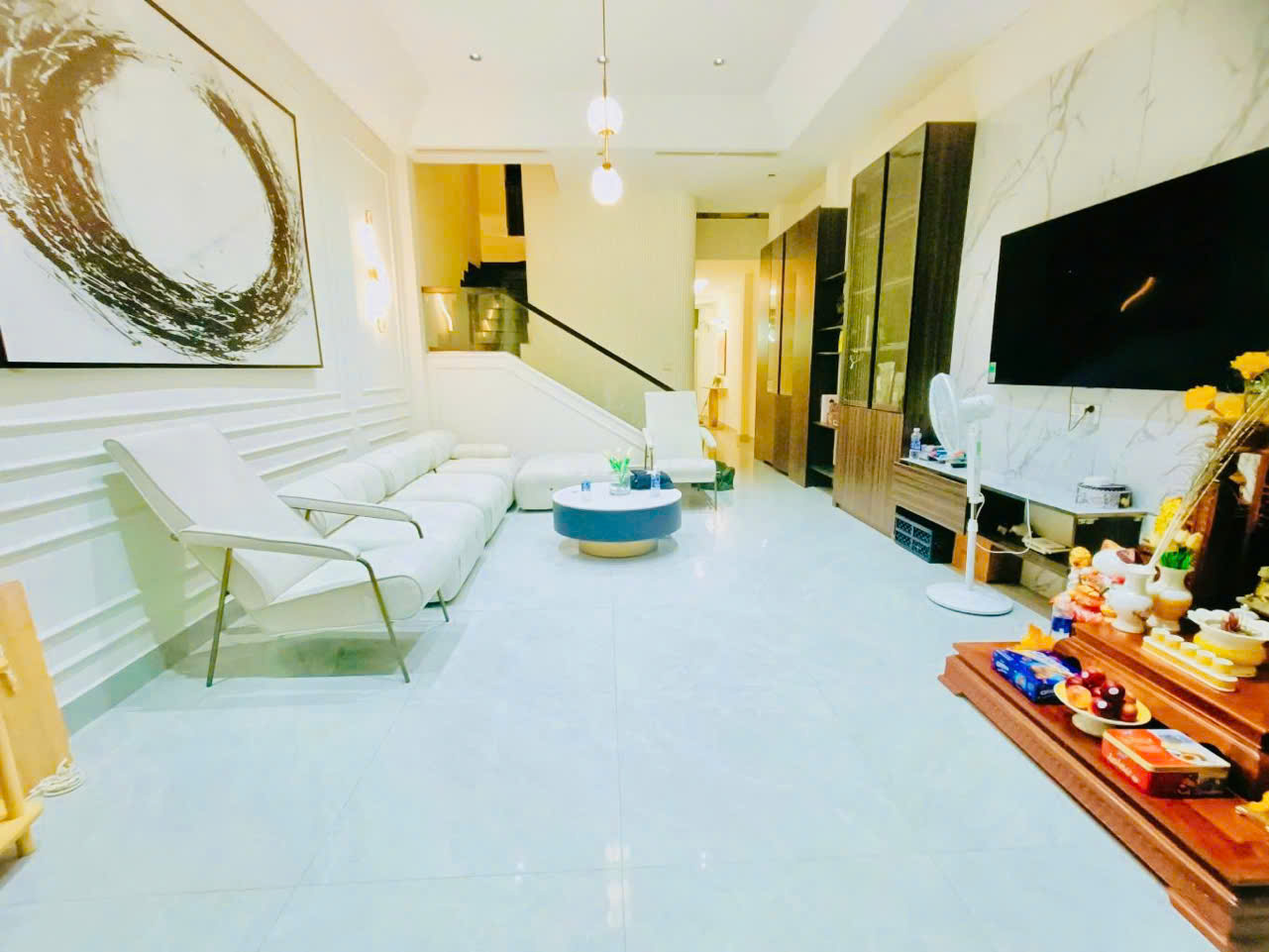 Bán nhà Phan Huy Ích, hẻm xe tải thông, gần mặt tiền, ngang 4,5m, chỉ hơn 10 tỷ - Ảnh 1